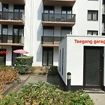 Modern Met Zeezicht En Gratis Parkeerplaats Apartament *