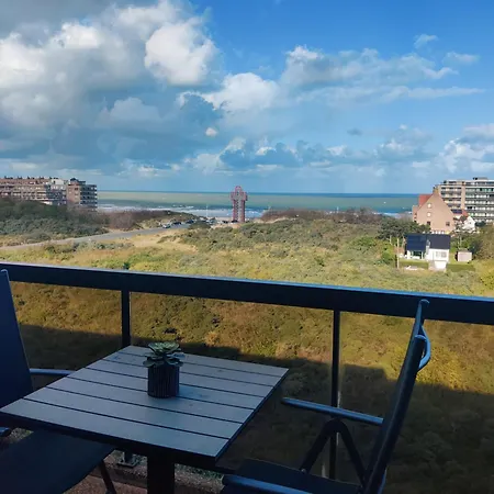 Modern Met Zeezicht En Gratis Parkeerplaats Koksijde