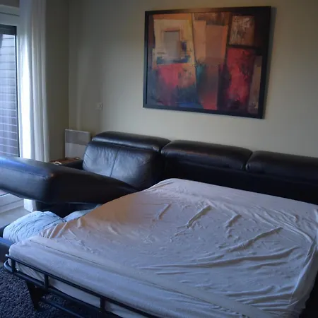 Recent Vernieuwd Met Zeezicht En Gratis Parkeerplaats *