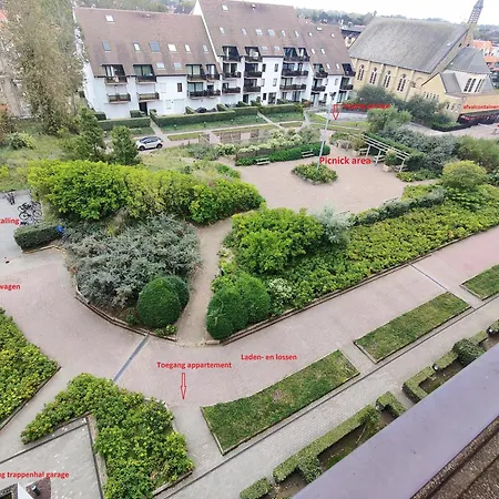 Apartmán Recent Vernieuwd Met Zeezicht En Gratis Parkeerplaats Koksijde