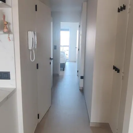 Appartement Modern Met Zeezicht En Gratis Parkeerplaats Coxyde