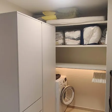 Recent Vernieuwd Met Zeezicht En Gratis Parkeerplaats Apartamento Koksijde