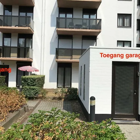 Modern Met Zeezicht En Gratis Parkeerplaats Appartement *